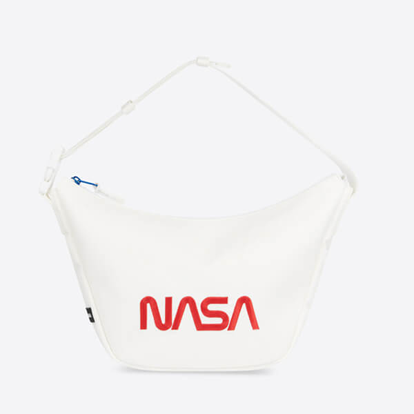 バレンシアガ スリングバッグコピー NASA ロゴ SPACE 